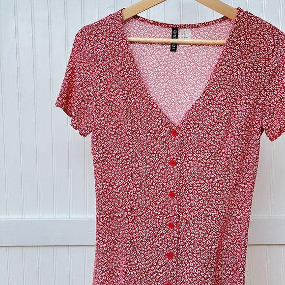 Divided H&M Ditsy Floral Red White Tie Back Shift Dress Button Down Small - Picture 4 of 10